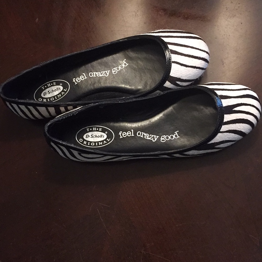 Zebra print flats